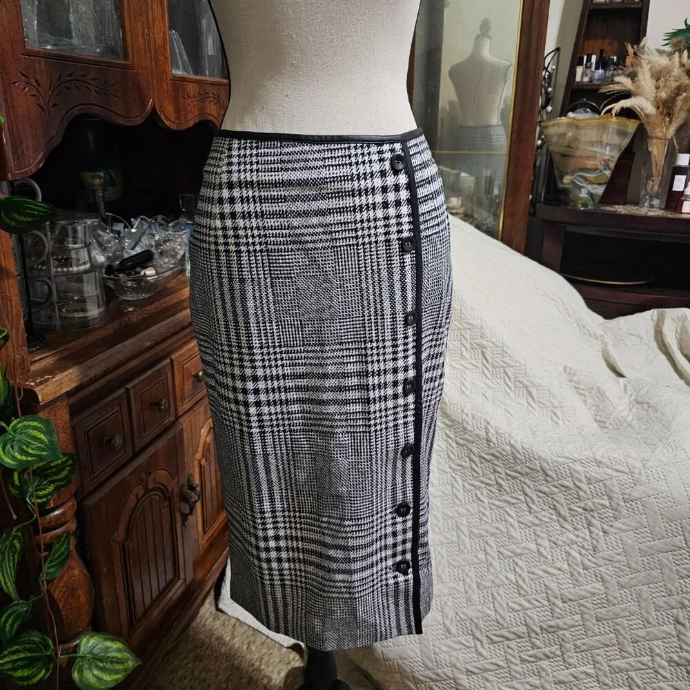 J. McLaughlin Plaid Pencil/Midi Skirt - Picture 2 of 12
